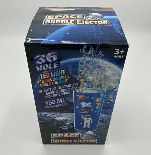 Aparat cilindric, de aproximativ 40 cm înălțime, cu un exterior din plastic dur albastru căptușit cu autocolante cu tematică spațială.