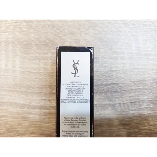 Yves Saint Laurent - Parfumuri