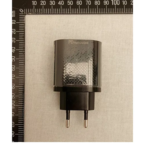 PDFastCharge - Încărcător USB