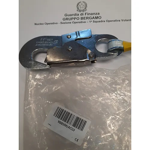 Auto-înșelăciune. Produs vândut online, în special prin intermediul Amazon.