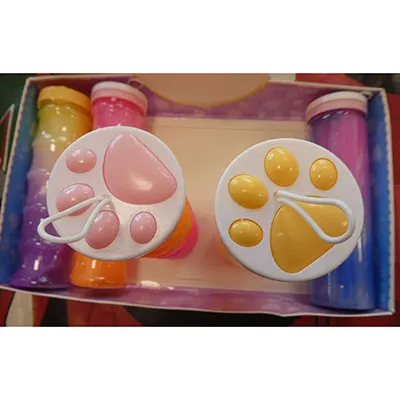 Mâzgă multicoloră.