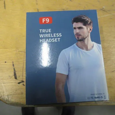 TWS Earbuds - Setul cu cască