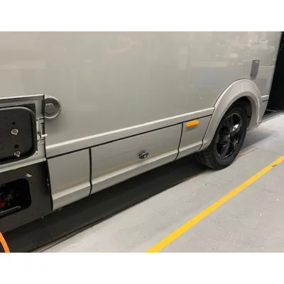 Niesmann+Bischoff - Camionetă