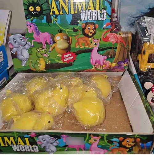 animal word - Pui de jucărie