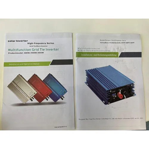 Invertor solar pentru conversia curentului continuu (CC) dintr-un sistem fotovoltaic în curent alternativ (CA) pentru alimentarea rețelei de alimentare. Tensiuni de intrare de la 16 la 28 volți DC și o tensiune de ieșire de la 180 la 260 volți. Produs vândut online, în special prin Amazon (ASIN: B0C9MPG46J).