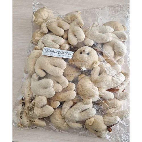 O jucărie moale ursuleț de pluș. Ambalajul conține 20 de jucării. Produs vândut online, în special prin Shein.