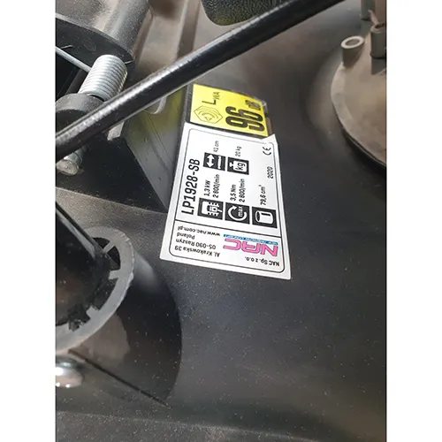 NAC - Mașină de tuns iarba