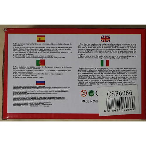 Lanț de iluminat care constă din surse de lumină cu LED-uri neînlocuibile și un dispozitiv pentru schimbarea modurilor de iluminare.