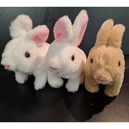 Iepuraș de pluș cu baterii. Produs vândut online, în special prin intermediul Amazon.