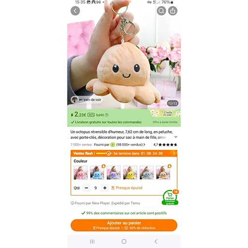 Jucărie moale sub forma unei caracatițe reversibile, cu un inel cu cheie. Dimensiune: 7,62 cm. Produs vândut online, în special prin intermediul Temu.