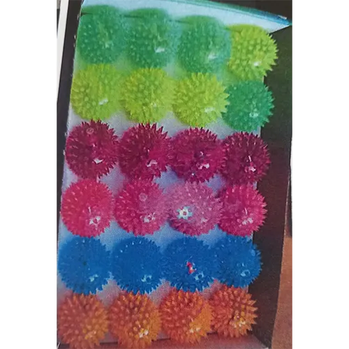 Bilă de plastic cu țepi, în diferite culori. Mingea emite lumină și sunet.