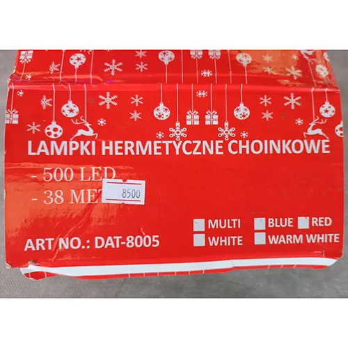 Lanț de iluminat extensibil echipat cu o unitate de comandă cu 8 funcții. Produsul conține 500 de lumini LED și are o lungime de 38m.