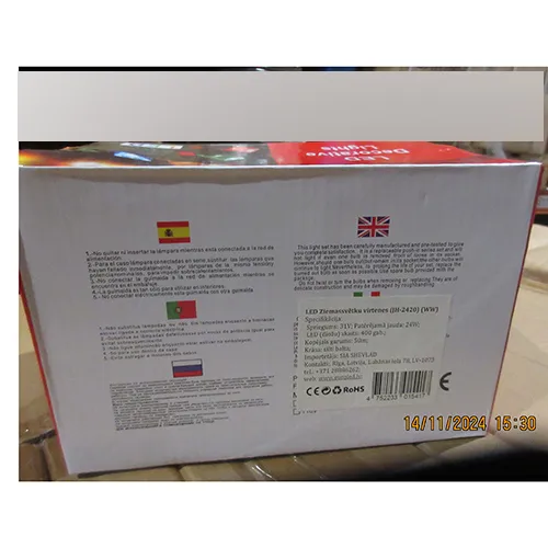 Lanț de iluminat cu 400 de lămpi cu LED-uri și o lungime de 50m. Puterea: 24W Produs vândut online, în special prin intermediul euroled.lv.