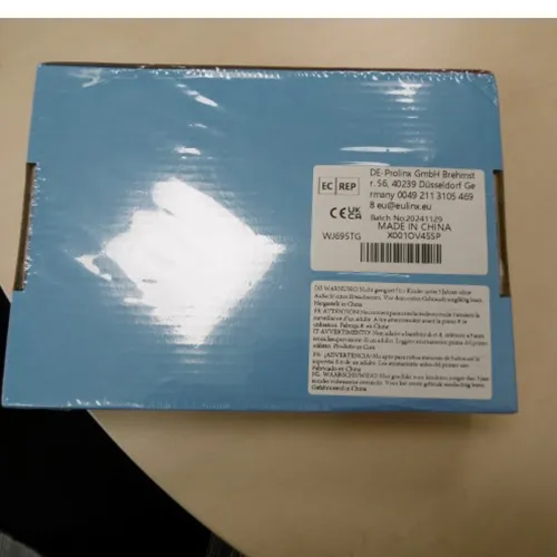 Set de jucării din mâzgă format din zece vase de mâzgă și diverse accesorii și forme. Produs vândut online, în special prin intermediul Amazon (ASIN: B0BQHZW3DH).