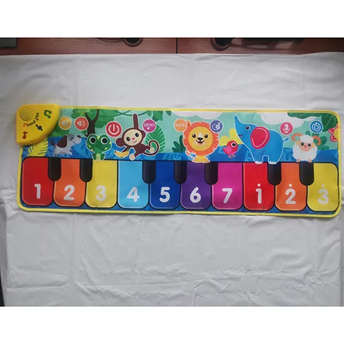 Covor de jucărie interactiv, muzical pentru copii, dimensiuni 110 x 36 cm.