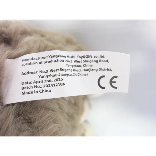 Jucărie moale în formă de jucărie moale leneșă. Produs vândut online, în special prin intermediul Temu.