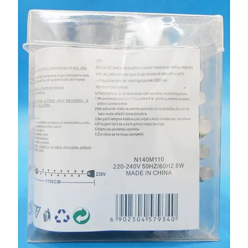 Lanț de iluminat decorativ în formă de șir, cu o unitate intermitentă cu 8 funcții și o priză care poate fi extinsă cu membri suplimentari.