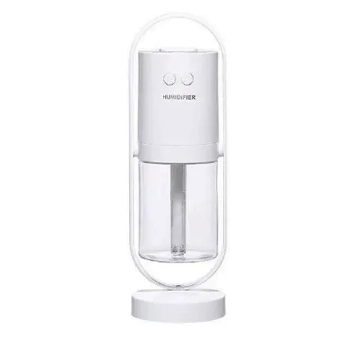 Umidificator de aer cu funcții de iluminare și un cablu de încărcare. Produs vândut online, în special prin intermediul Bykylie.se.