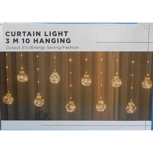 Lanț de iluminat, 3 metri, cu 10 decorațiuni cu mingi de om de zăpadă, lumini LED de neînlocuit și o priză care permite extinderea cu membri suplimentari.