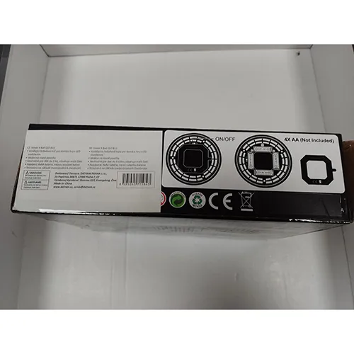 Minge de plastic acționată de baterie cu un inel de spumă. Produs vândut online, în special prin intermediul www.alza.sk.