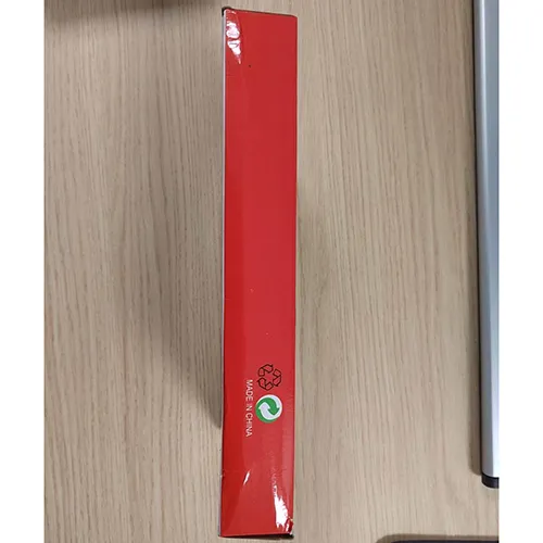 Xilofon din lemn și metal multicolor, cu 2 ciocane. Produs vândut online, în special prin intermediul royaumemontessori.fr.