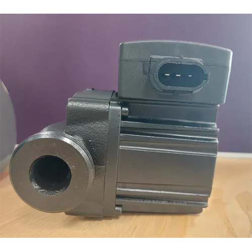 TUCSON - Pompă de circulație a apei