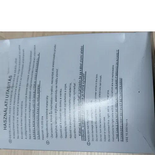 Lanț de iluminat cu 188 de lumini LED.