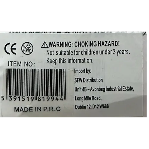 Jucărie moale în formă de monstru Labubu cu un inel metalic. Face parte din colecția 