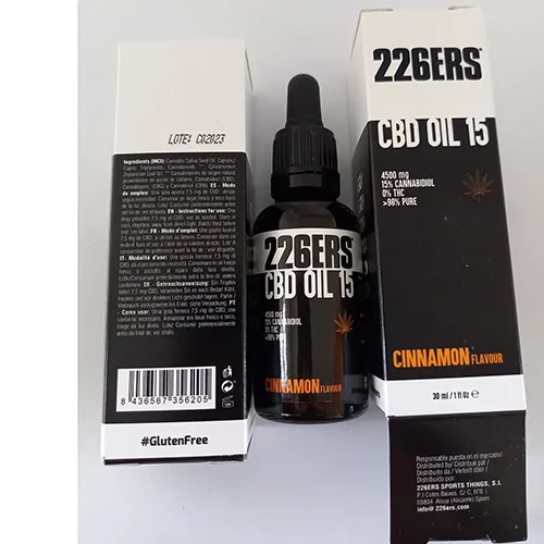 Produs de îngrijire corporală Leave-in într-o sticlă de sticlă închisă la culoare, cu capac cu filet și pipetă, 30 ml.