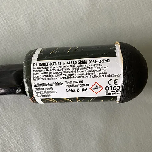 Focuri de artificii, rachetă.