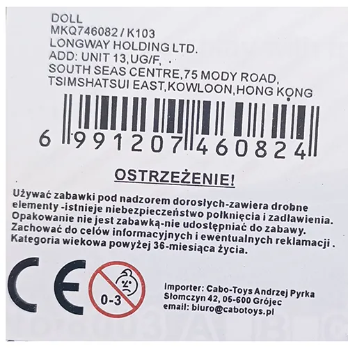 Papusa din plastic cu accesorii textile.