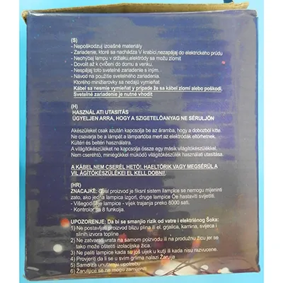 Lanț de iluminat decorativ în formă de șir, cu o unitate intermitentă cu 8 funcții. Date tehnice: 220-240 V, 50Hz 60Hz, 11 W, clasa 0.