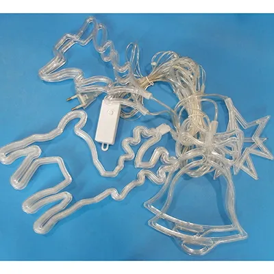 Lanț de iluminat decorativ cu o stea de plastic, clopot, pin și decorațiuni în formă de cerb, echipat cu o unitate intermitentă cu 8 funcții. Produs vândut online, în special prin eMAG