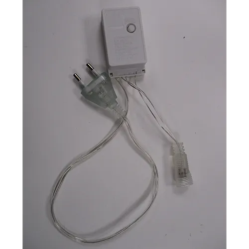 Lanț de iluminat cu descrierea comercială: 3x2 lumini mari de perdea - alb cald. Produs vândut online, în special prin intermediul AliExpress (identificatori unici de produs: 1005005492407907, 12000033434560208).