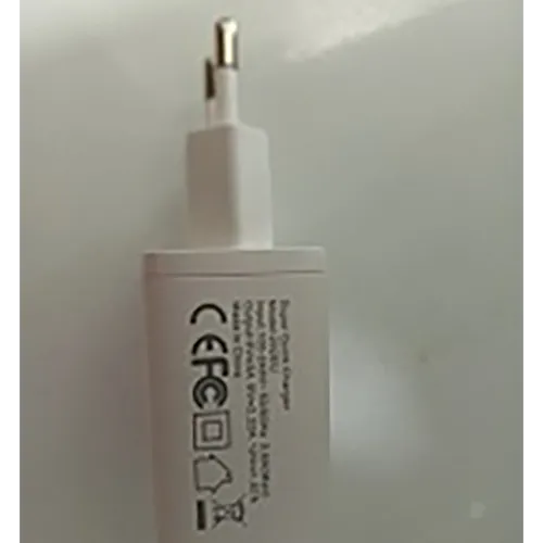 ZUZG - Încărcător USB