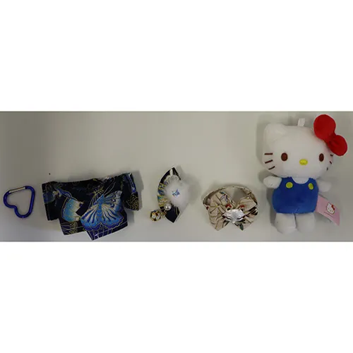 Hello Kitty - Cheie inel cu jucărie moale