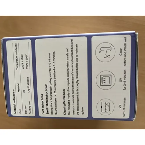 Jucărie dințată și zornăitoare, constând dintr-o minge care conține bile mai mici și diverse accesorii din plastic masticabil moale.