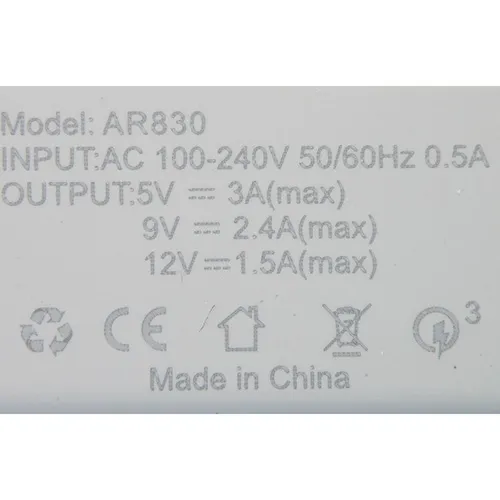 YUFANO - Încărcător USB