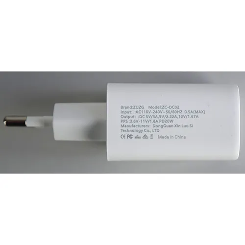ZUZG - Încărcător USB